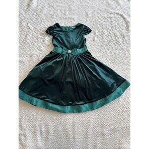 Rare Editions green dress christmas velvet Dillards Size 6